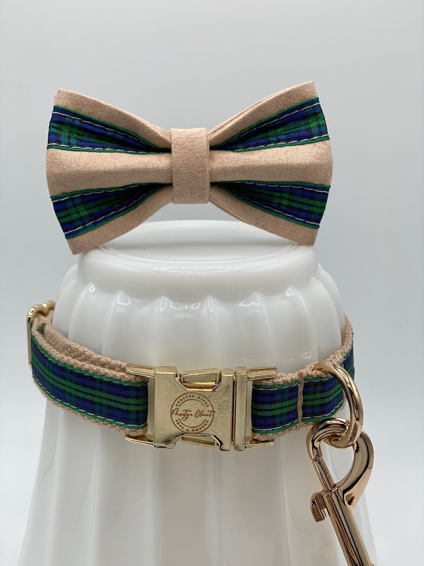 Dog Bowtie & Collar Set-The Christms Plaid